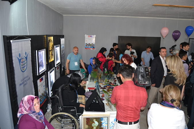 Uluslararası Denizli Cam Bienali